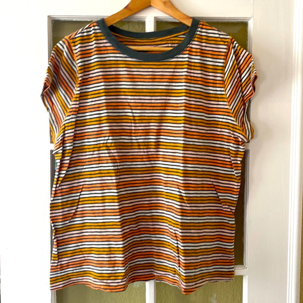 Universal Thread Striped T-shirt